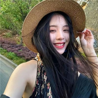 水瓶座女孩